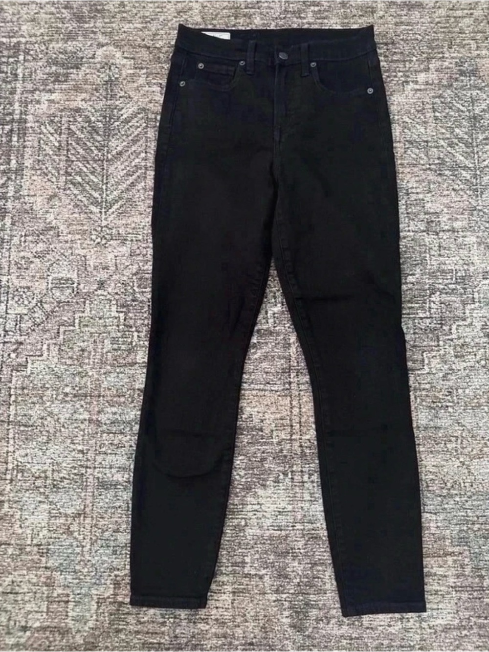 GAP Women's Black Skinny Jeans 27/4